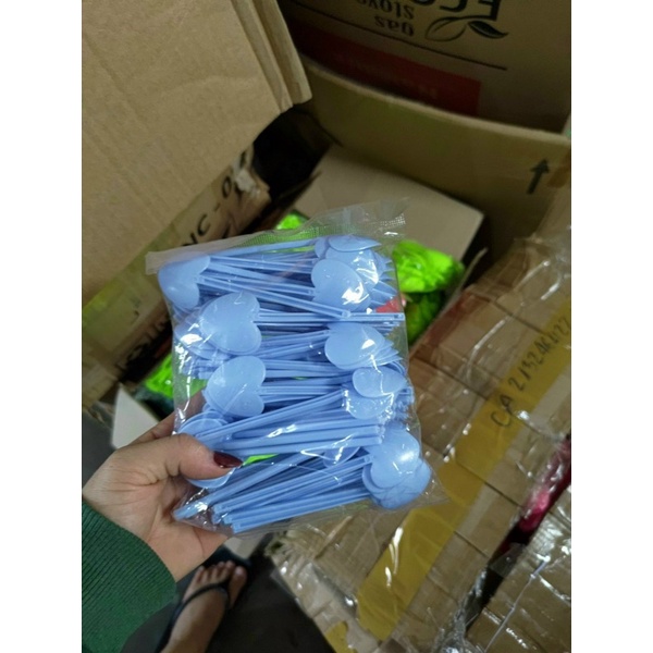 Xẻng múc bột, múc kem (màu xanh dương)