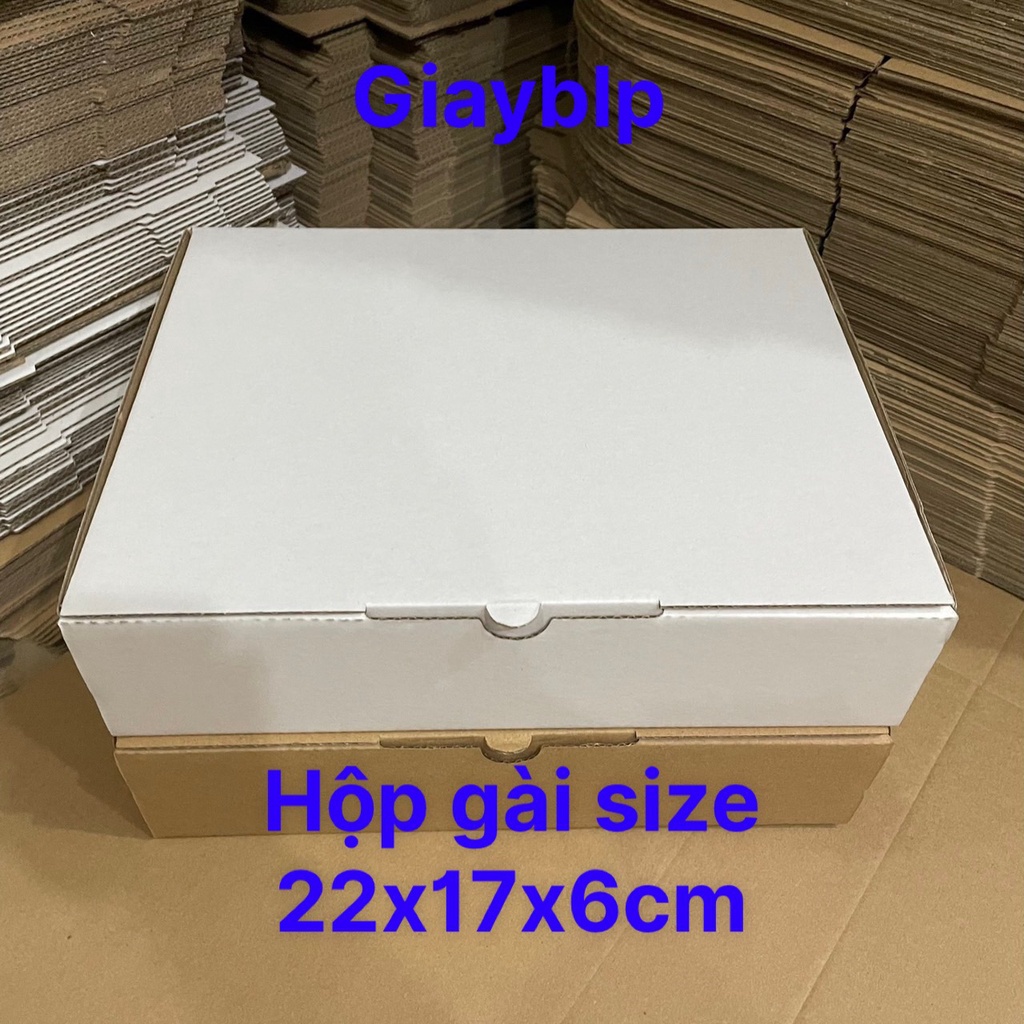 Hộp carton gài đựng quần áo, phụ kiện size 22x17x6cm