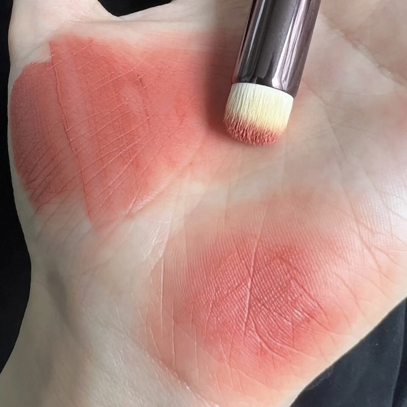 Cọ tán son môi đầu tròn