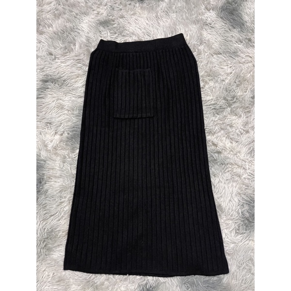 Chân váy len 2hand tuyển chọn, chất len gân đẹp, độ mới 99%