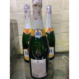 Vang BB Édes NỔ-Hungary