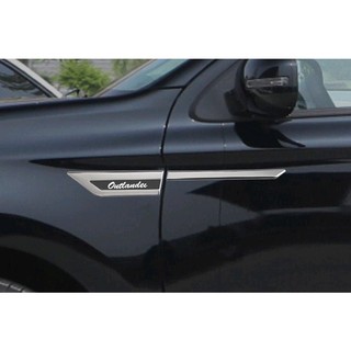 Tem sườn logo Outlander