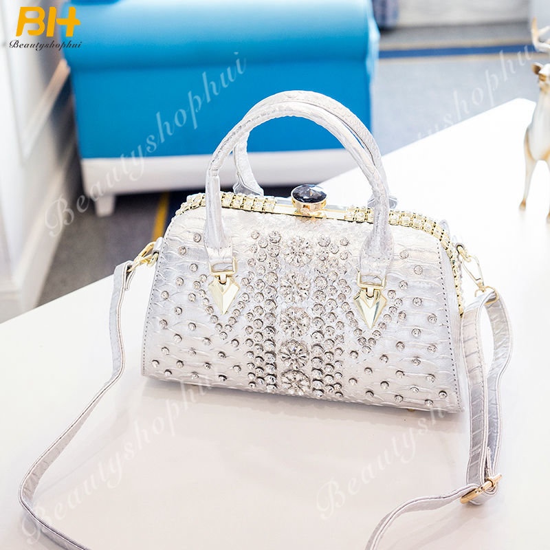 Túi Đeo Chéo Đính Đá Thời Trang 2022 Cho Nữ