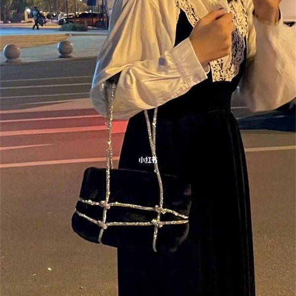 Túi Xách Đeo Vai Phủ Bông Mềm Đính Đá Thời Trang Hàn Quốc 2022 Dành Cho Nữ