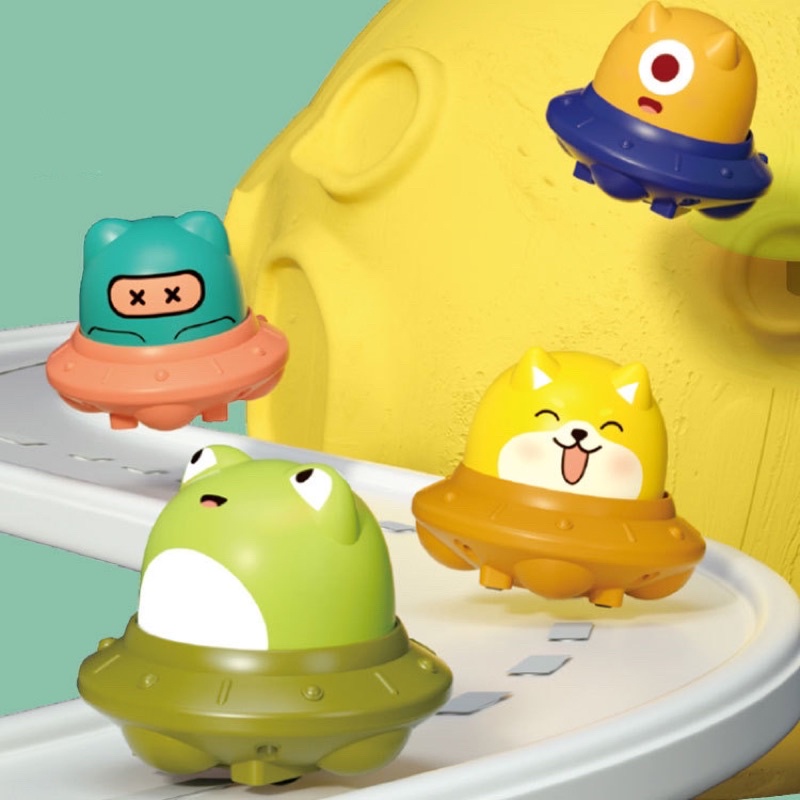 Đồ Chơi Xe Hình Thú Dĩa Bay Ấn Đầu Là Chạy Siêu Dễ Thương