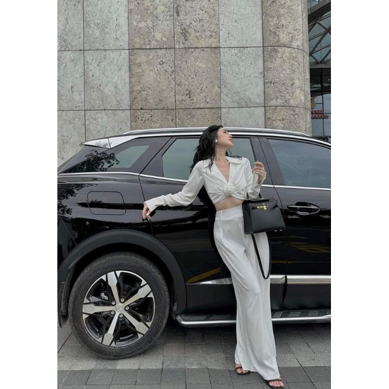 Sét áo croptop hoa hồng quần dài Cocobebe