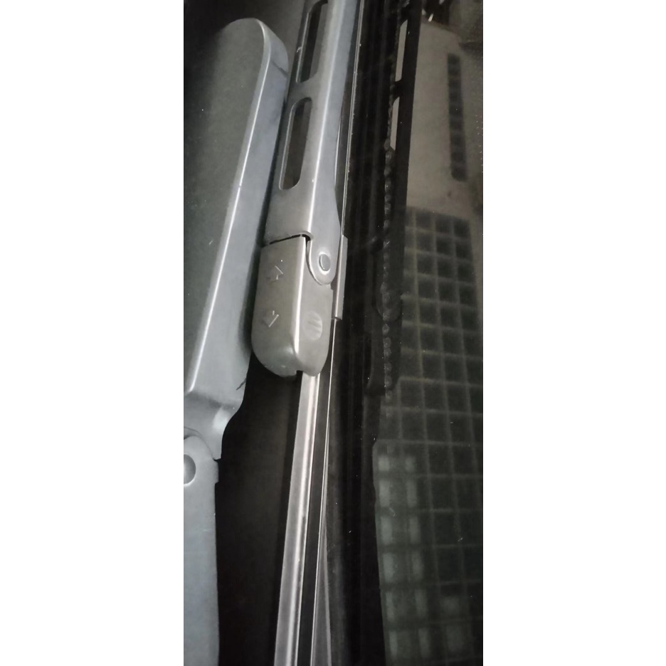 Cần Gạt Nước Kính Chắn Gió Phía Trước Cho Mercedes Benz C Class blade W203 W204 W205 C204 S204 A204 C205 A205 S205 C180K C200K C230 C240 C180 C200 C220 C250 C300 C350