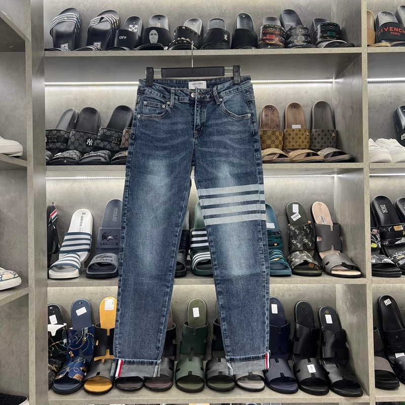 Quần bò Thom trơn sọc đùi gấp gấu sc 3433,Bin Store