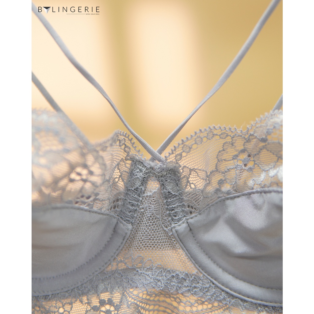 Bộ đồ lót ren nữ BY LINGERIE màu hồng có gọng không đệm mút B220