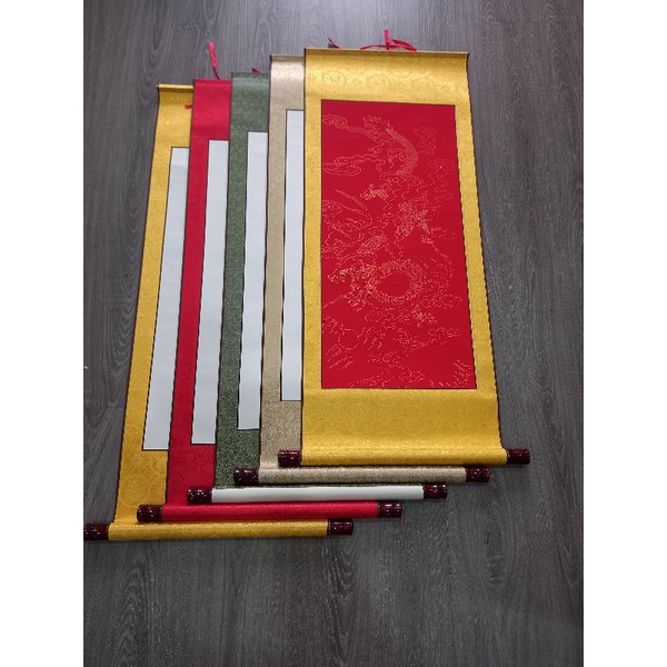 Biểu viết thư pháp bo lụa kích thước 40x100cmGiá 70k/1 tờ