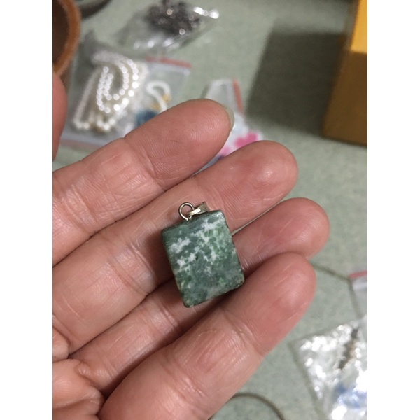 Mặt dây chuyển đá xanh si tuyển Nhật