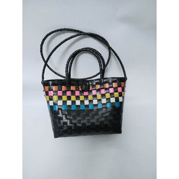 Giỏ xách đan tay đeo chéo nhiều màu kt: 20cm