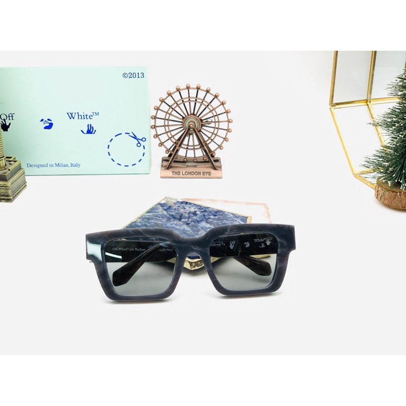 KÍNH OFF WHITE