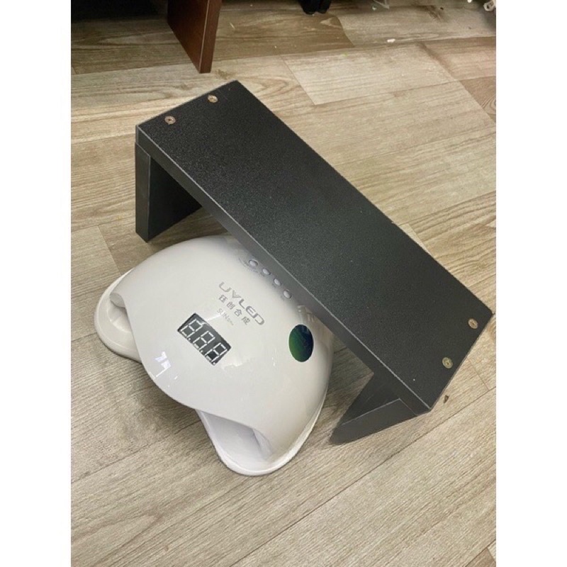 Ghế ngồi  , kê tay làm nail