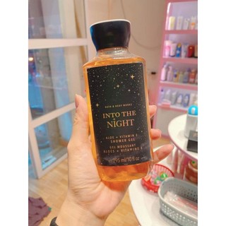 Sữa tắm Bath Body Work Into Night 295ml