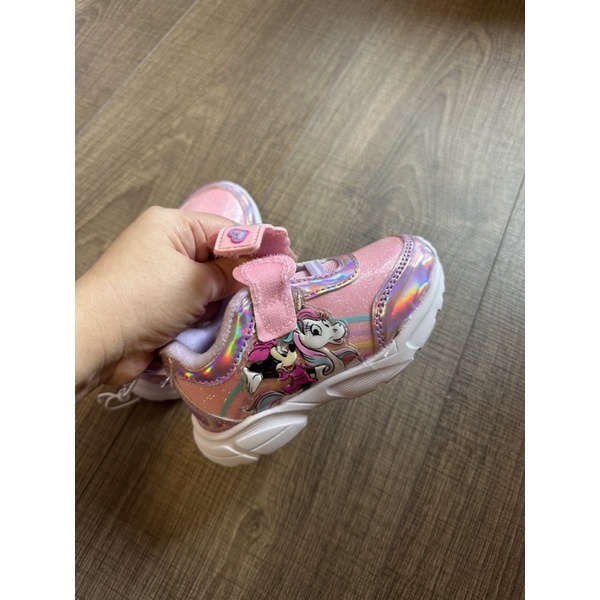 Giày Mickey dư xịn