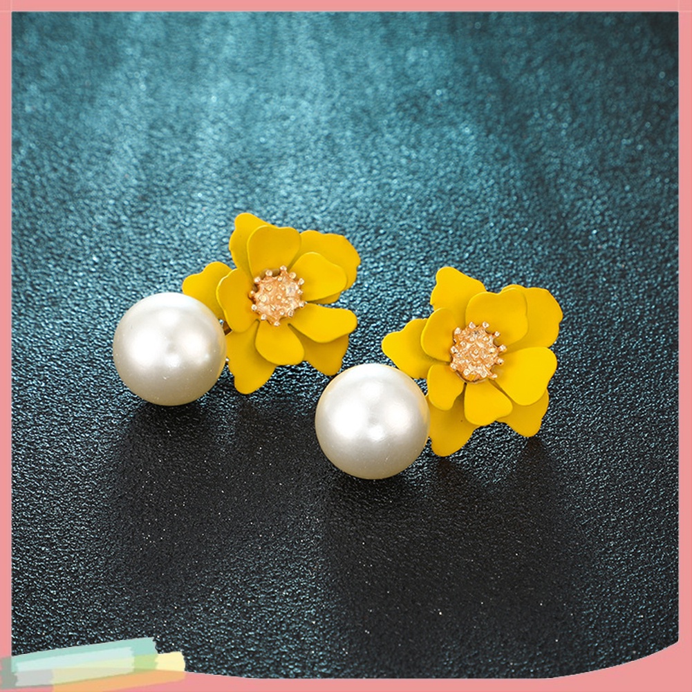 Bông tai xỏ lỗ mặt hình hoa đính ngọc trai nhân tạo cho nữ