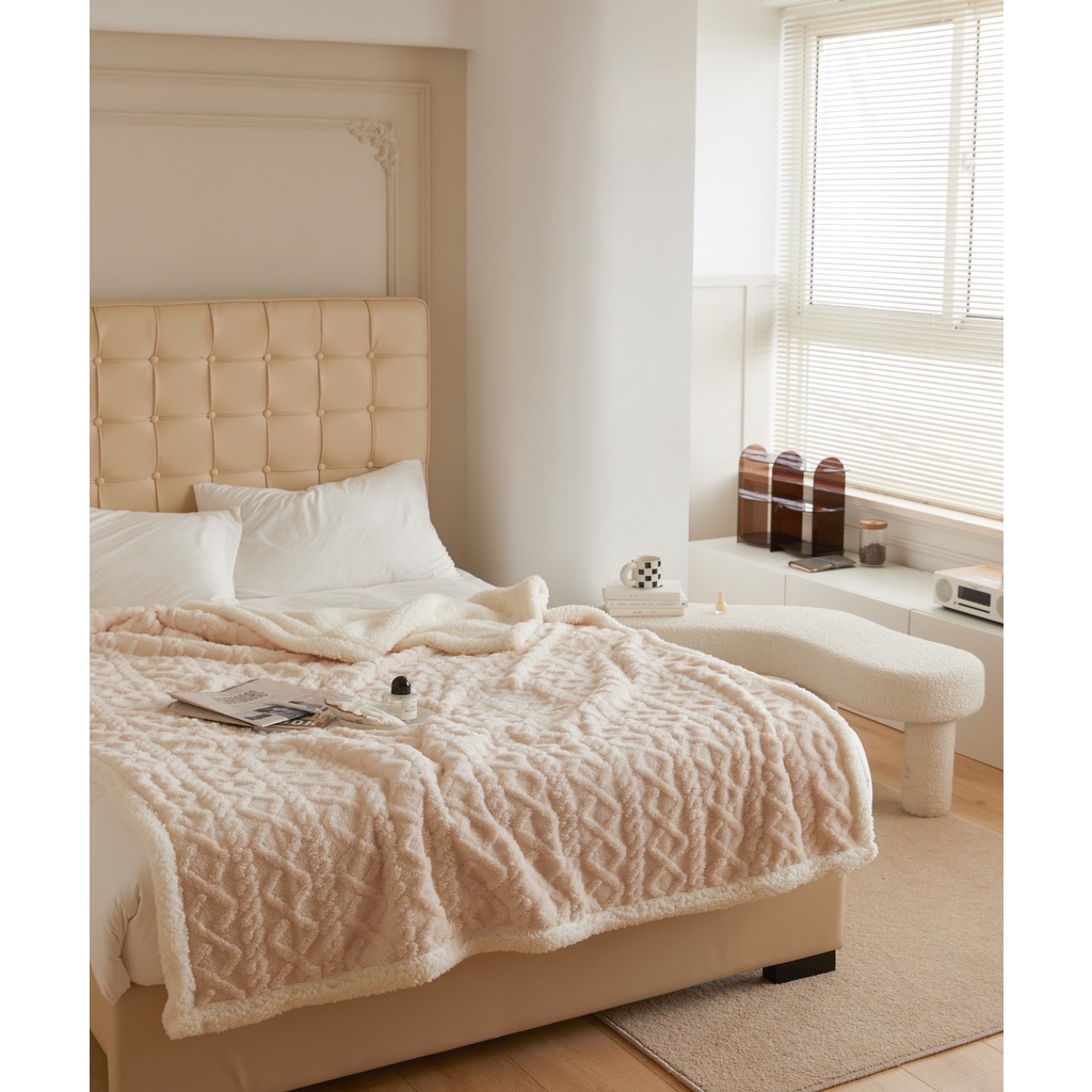 Chăn Lông Cừu Hoạ Tiết Vặn Thừng Phong Cách Scandinavian - Mùa Decor