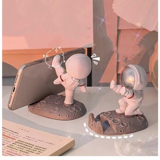 Giá đỡ điện thoại phi hành gia cute cá tính