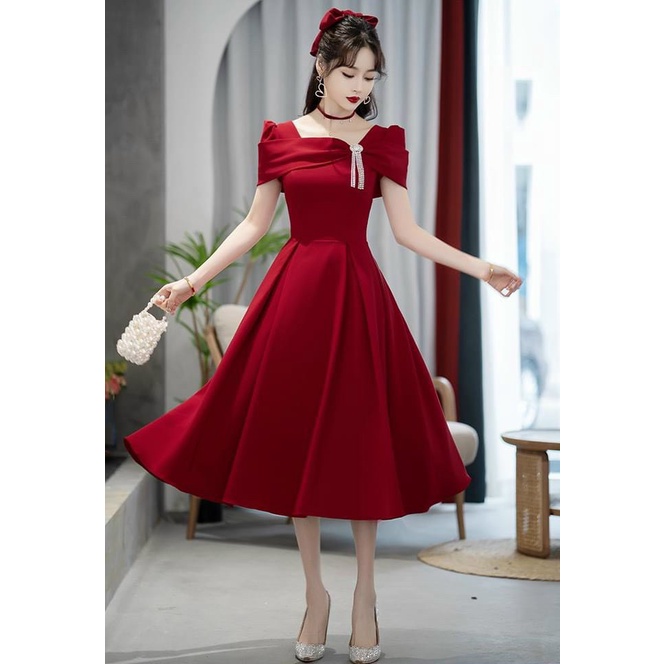 Váy đầm thời trang nữ sang chảnh dự tiệc chất umi cổ vuông tay dơi kèm phụ kiện dính nút có dây dáng xòe màu đỏ