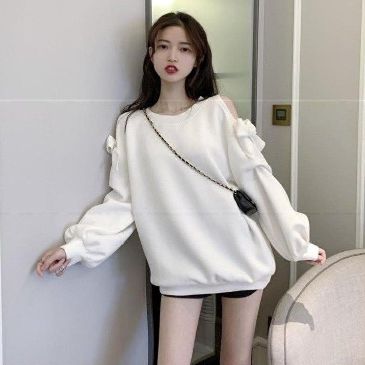 Áo Hoodie Dáng Rộng Hở Vai Màu Trơn Đính Nơ Mới