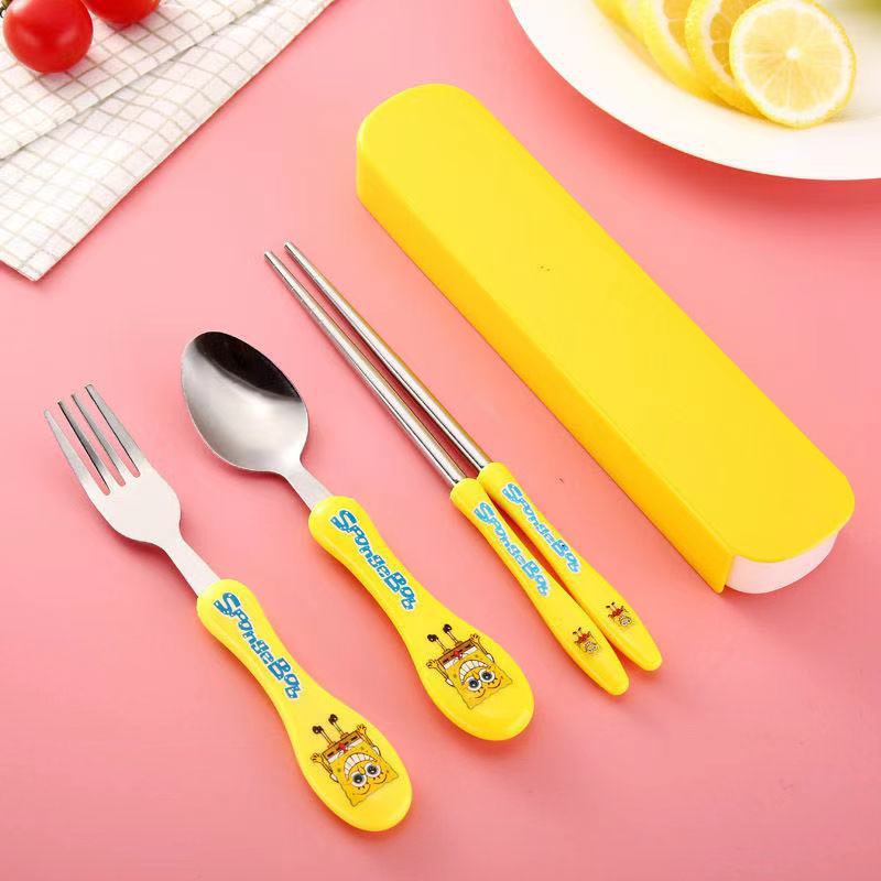 Set muỗng đũa nĩa inox hoạt hình 4 màu có hộp đựng cho bé