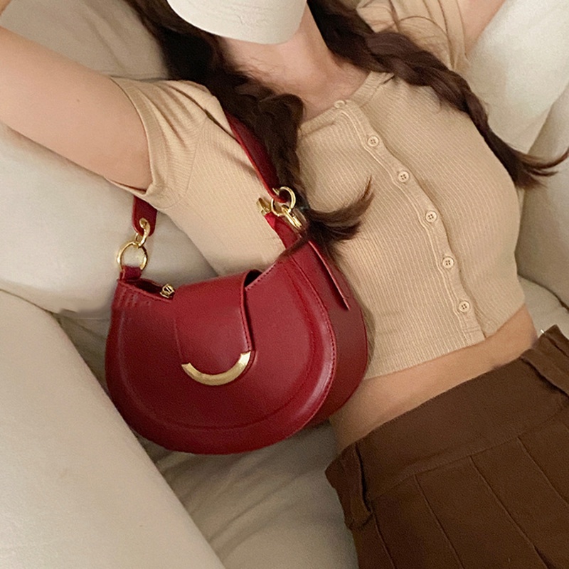 Túi xách IELGY dáng yên ngựa thiết kế thời trang cho nữ