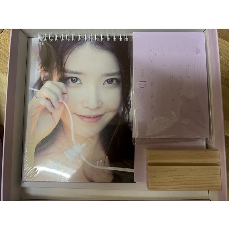 IU SSGT2022 OFFICIAL CHÍNH HÃNG