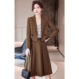 Set vest lửng + chân váy xòe cao cấp KC360