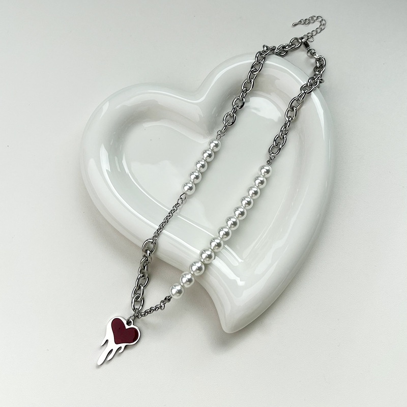Dây chuyền chuỗi hạt trắng phối xích mặt trái tim lửa kiểu dáng unisex