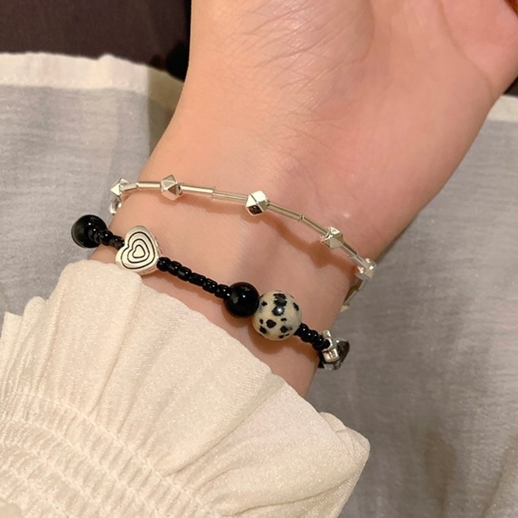 Vòng Tay Hai Lớp Xỏ Hạt Đen Nhẹ Nhàng Phong Cách Hàn Quốc Cổ Điển niche Thiết Kế Tinh Tế