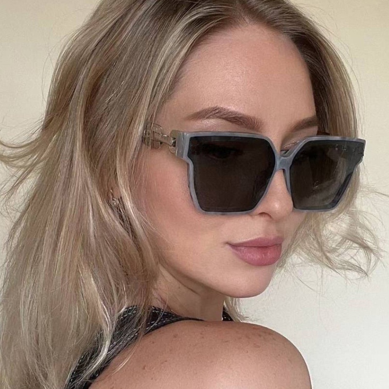 Kính Mát Gọng Vuông Bằng Nhựa Phong Cách Vintage Thời Trang Cho Nữ