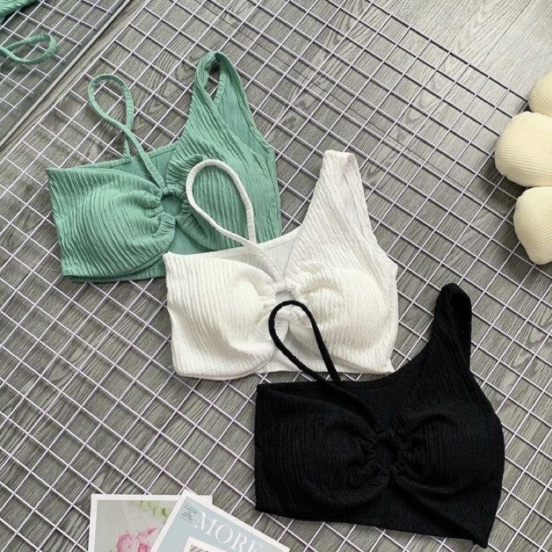 Áo croptop khoen ngực kiểu lệch vai ôm body