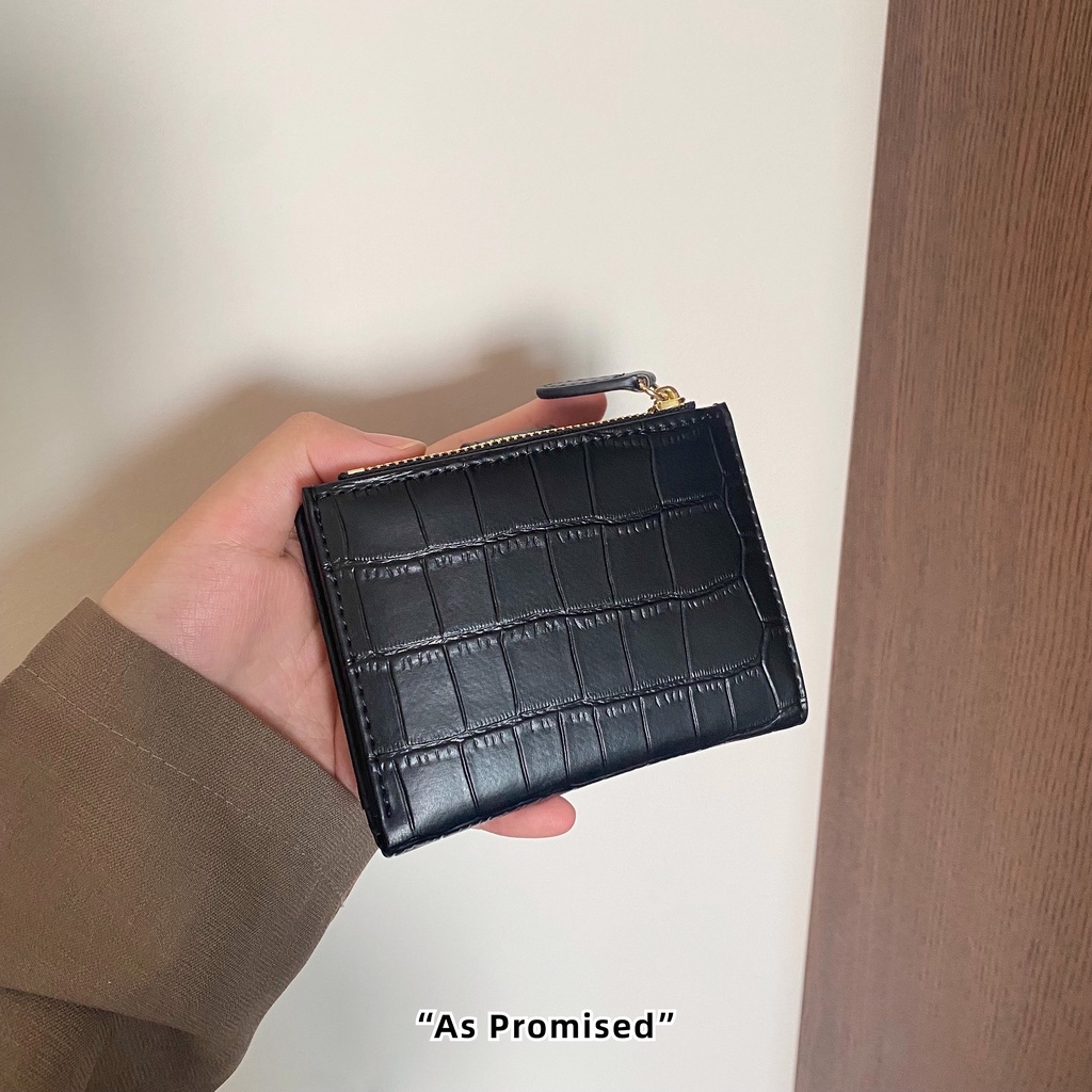 Ví da nữ đen Martha ngăn kéo khóa phụ dáng gập 06S-D