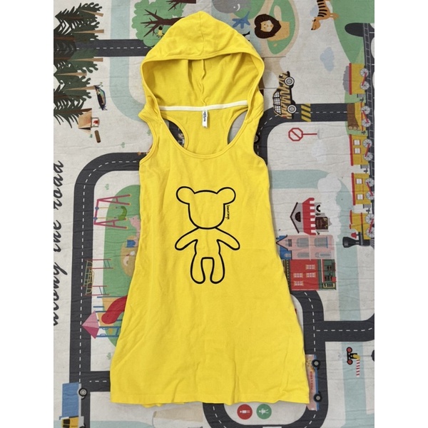 Thanh lý đầm thun vàng có nón size M