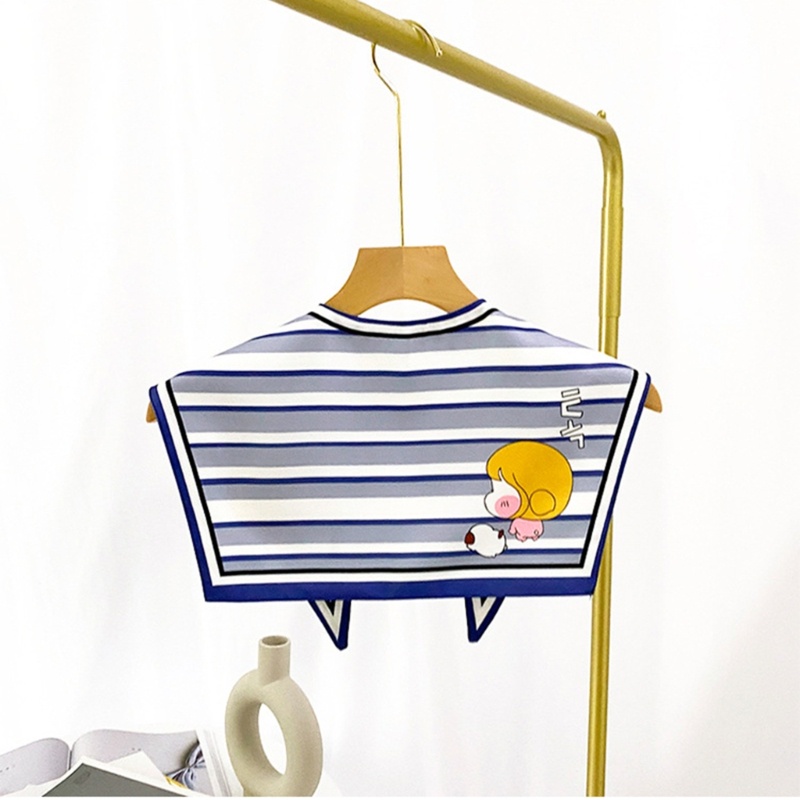 Khăn Choàng Vai Satin In Họa Tiết Có Thể Tháo Rời