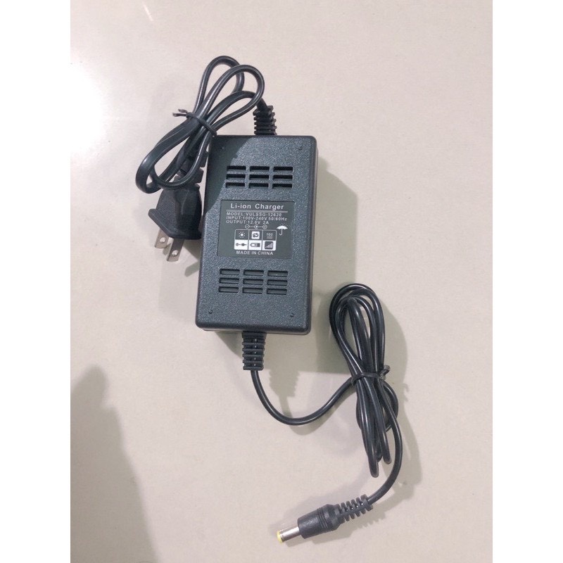 Sạc lion 3s 12.6v 2A tự ngắt khi đầy