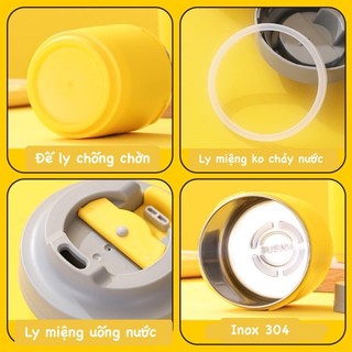 ly uống nước con vịt vàng