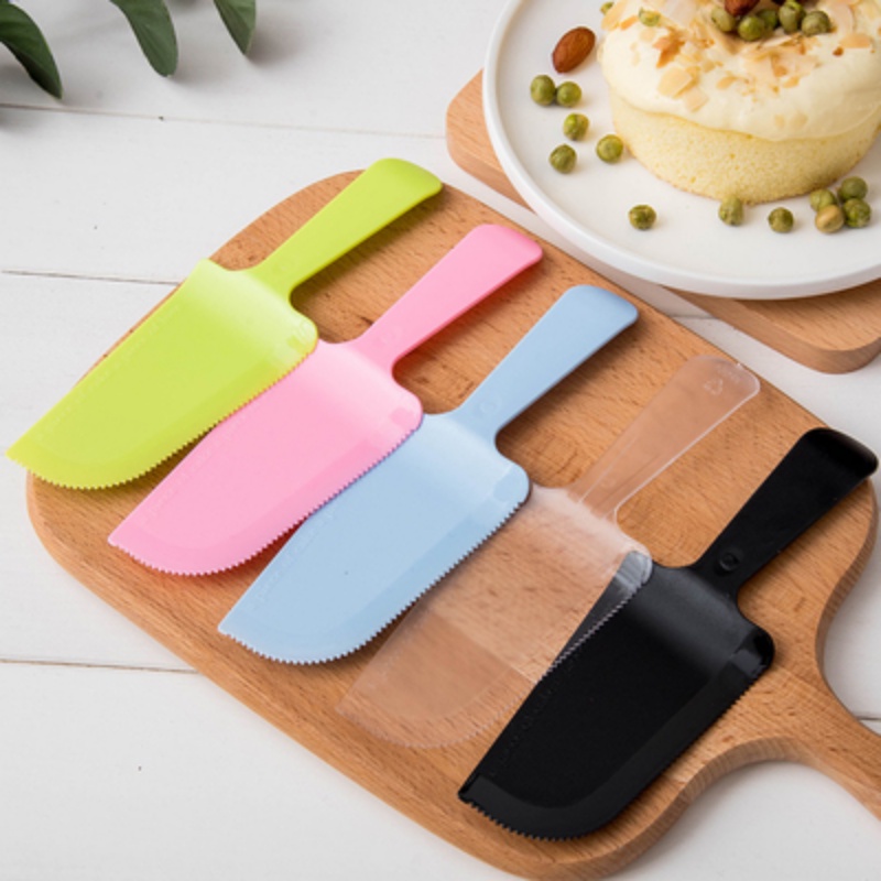 Dao Cắt Bánh Sinh Nhật Bằng Nhựa Nhám Dày Dặn Dùng Một Lần