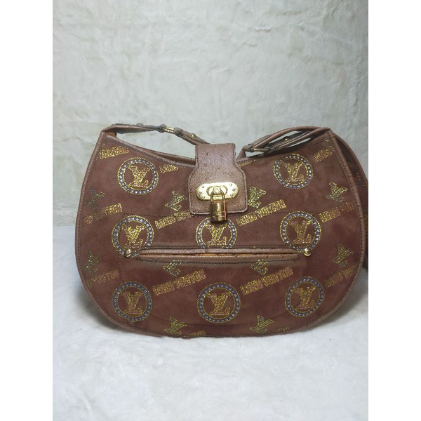 Túi xách si hiệu LV