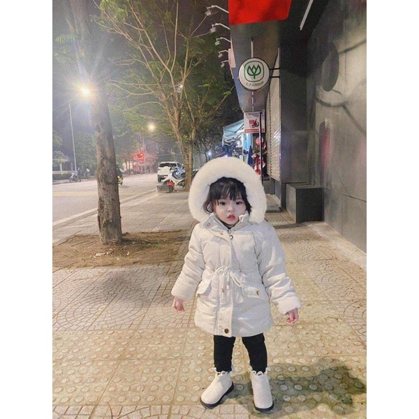 Áo khoac parka lót lông màu kem cho bé