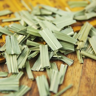 Lá dứa sấy khô - Tấn Phát