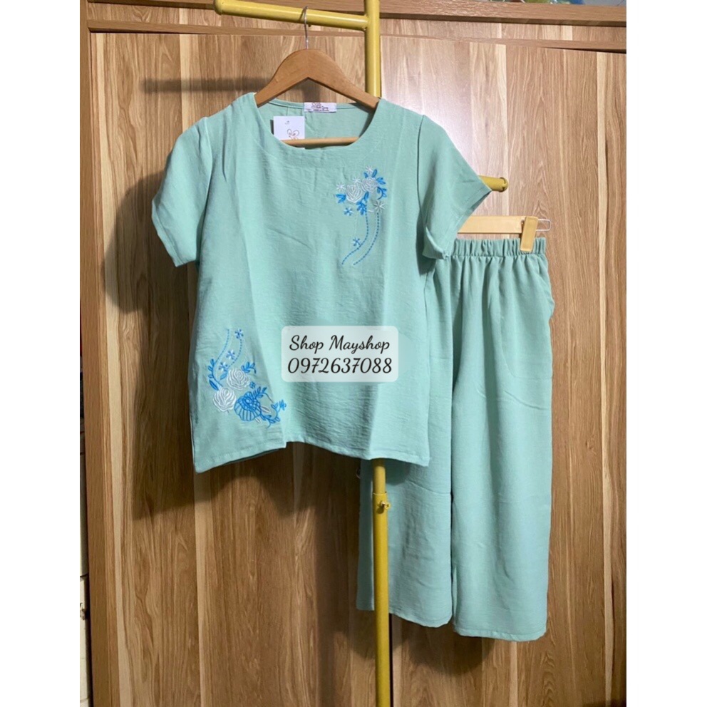 Bộ Đồ Lửng Mặc Nhà Cho Mẹ Trung Niên Vải Đũi Thêu Hoa