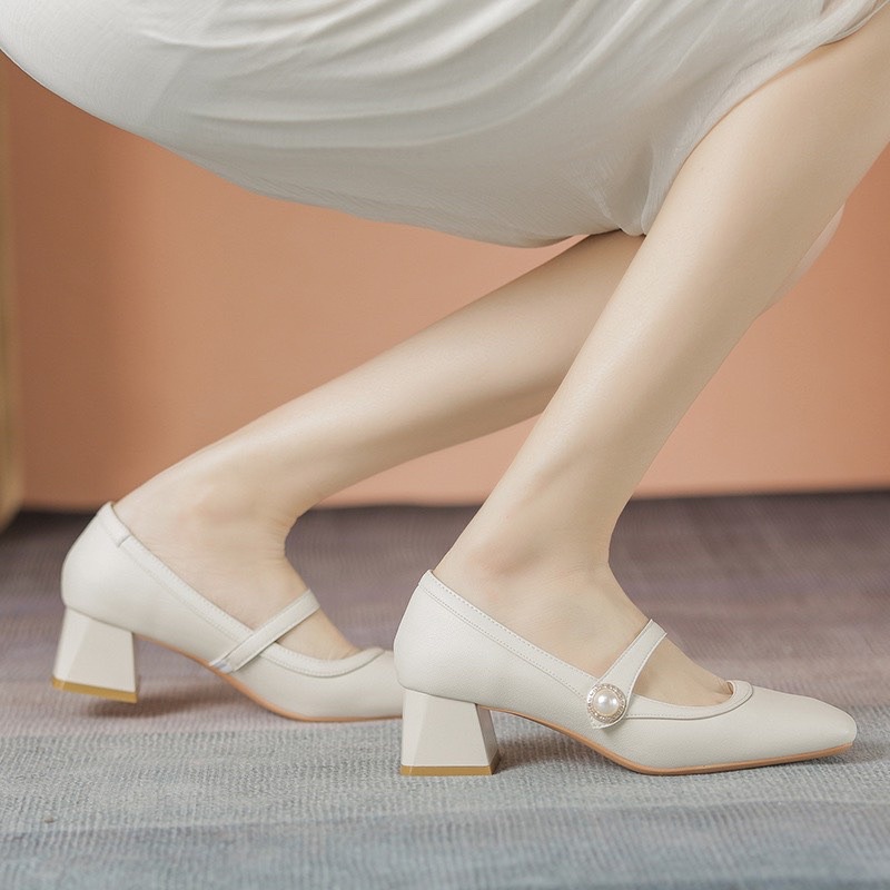 Giầy Quai Ngọc Trắng Đen Full Size 35-39  -  By Anh Dinh Phuong