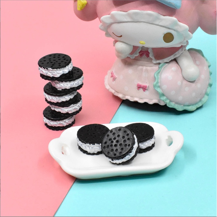 Mô hình bánh qui socola size mini trang trí nhà búp bê, nhà mô hình DIY