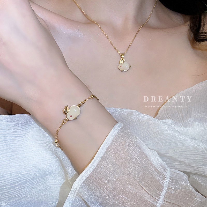 Vòng Tay Hình Thỏ Đính Đá Thời Trang Hàn Quốc Dễ Phối Đồ