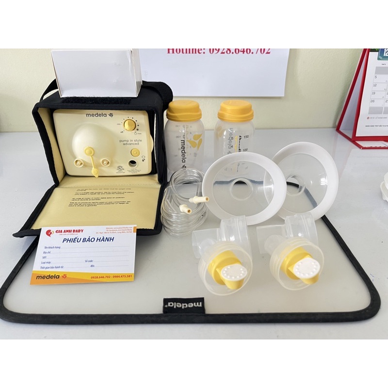 Máy hút sữa medela pump like new kèm phễu vành mềm