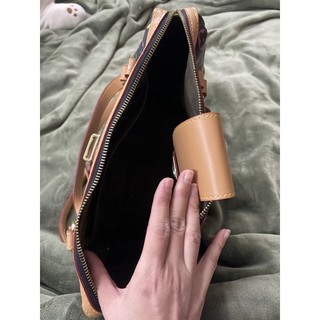 Túi đã qua sử dụng còn rất mới đẹp.