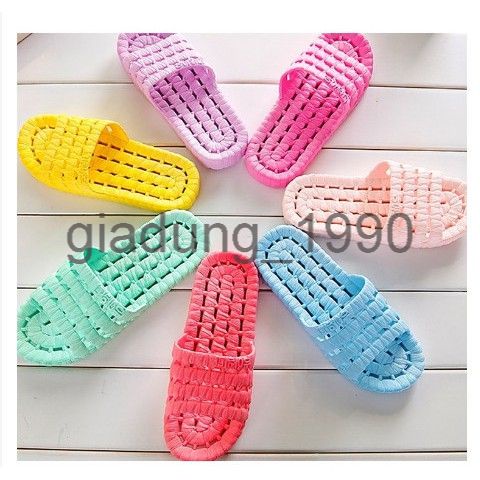 Dép Đi Trong Nhà, Văn Phòng