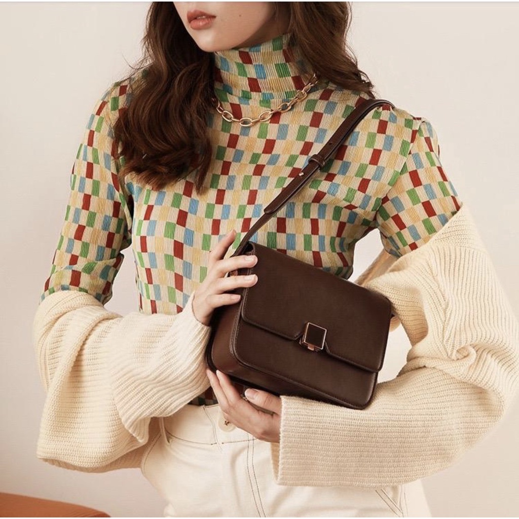 Túi xách nữ mặt đá dáng vuông dễ phối đồ Dây tùy chỉnh đeo kẹp nách hoặc đeo chéo.